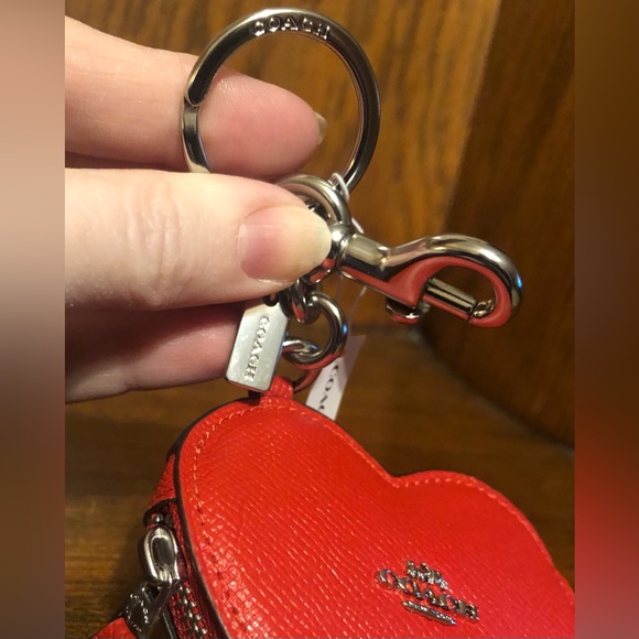 NWT-Coach-Heart ❤️ Bag Charm/Coin Purse-Keychain-Bright Poppy Red-$128 - Picture 6 of 9